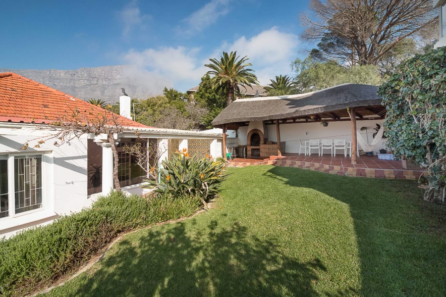 3 Bedroom Property for Sale in Tamboerskloof Western Cape